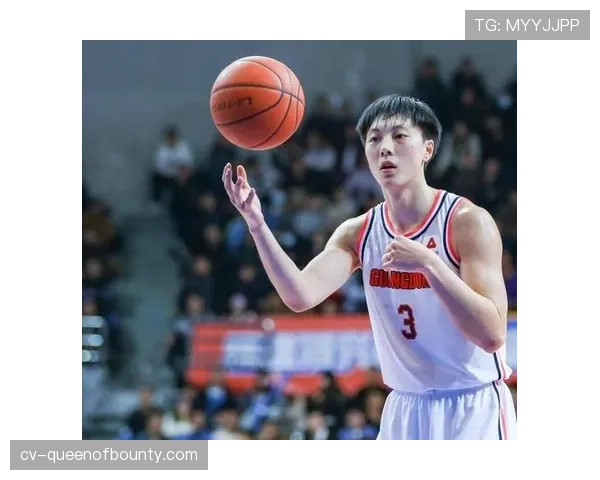 【2026年4月CBA联赛·人物·专访独家对话胡明轩：谈国家队经历对季后赛关键球处理的影响